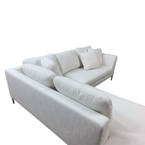 Sofa para quatro pessoas com chaise-longue