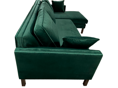 Sofá de três lugares com chaise-longue